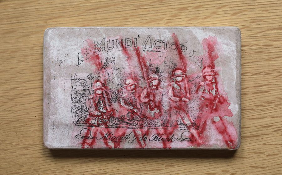 Mundi Victor 2    |    10,7 x 17 x 1,7 cm     |    available at Gallery Nasty Alice