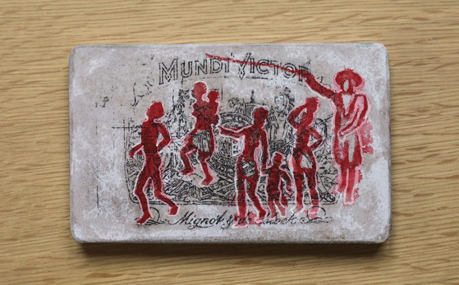 Mundi Victor 9    |    10,7 x 17 x 1,7 cm     |    available at Gallery Nasty Alice